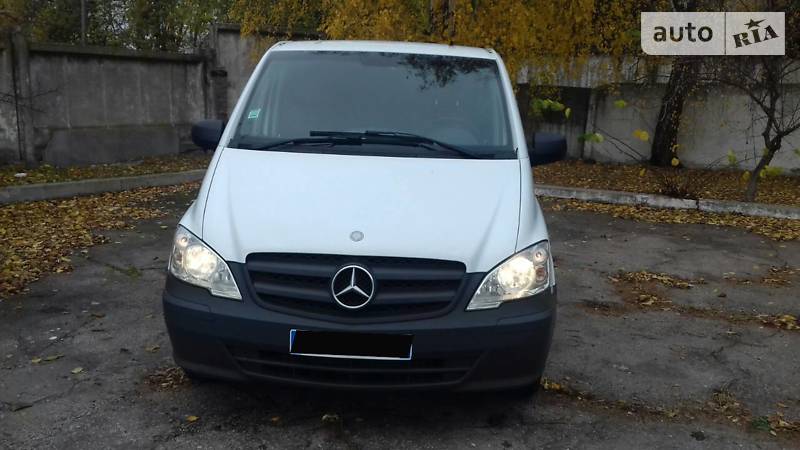 Вантажопасажирський фургон Mercedes-Benz Vito 2014 в Чернігові