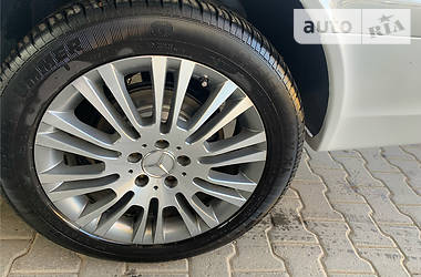 Мінівен Mercedes-Benz Vito 2012 в 