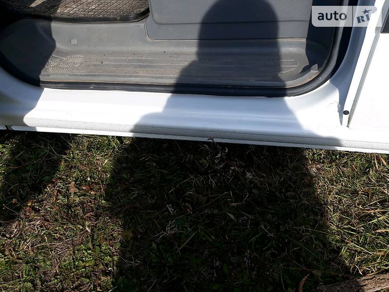 Мінівен Mercedes-Benz Vito 2007 в Звягелі фото 7 Мінівен Mercedes-Benz Vito 2007 в Звягелі