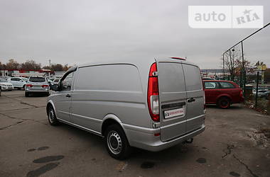 Вантажопасажирський фургон Mercedes-Benz Vito 2012 в Харкові