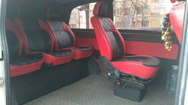 Вантажопасажирський фургон Mercedes-Benz Vito 2007 в Умані