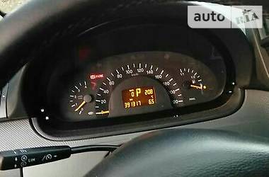 Мінівен Mercedes-Benz Vito 2004 в 