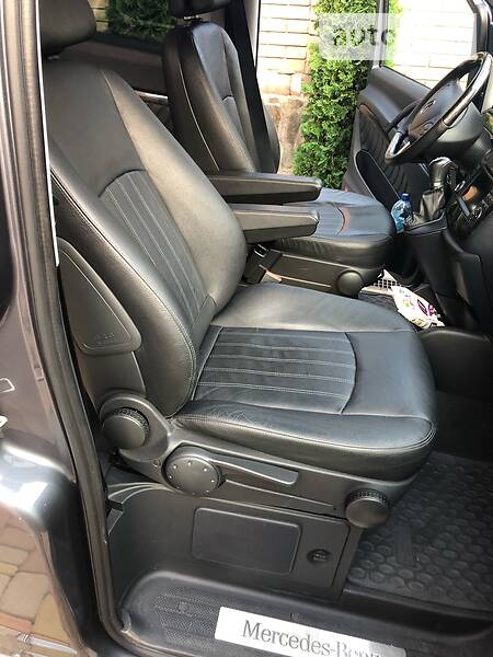 Минивэн Mercedes-Benz Vito 2013 в Черновцах