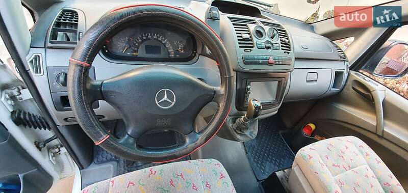 Грузопассажирский фургон Mercedes-Benz Vito 2005 в Берегово