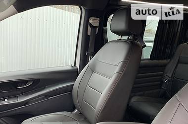 Вантажопасажирський фургон Mercedes-Benz Vito 2016 в 