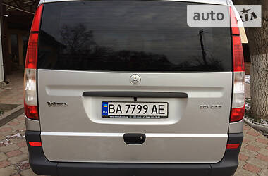 Мінівен Mercedes-Benz Vito 2011 в 