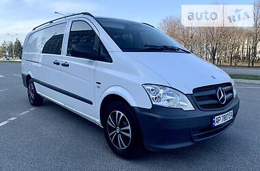 Вантажопасажирський фургон Mercedes-Benz Vito 2013 в 
