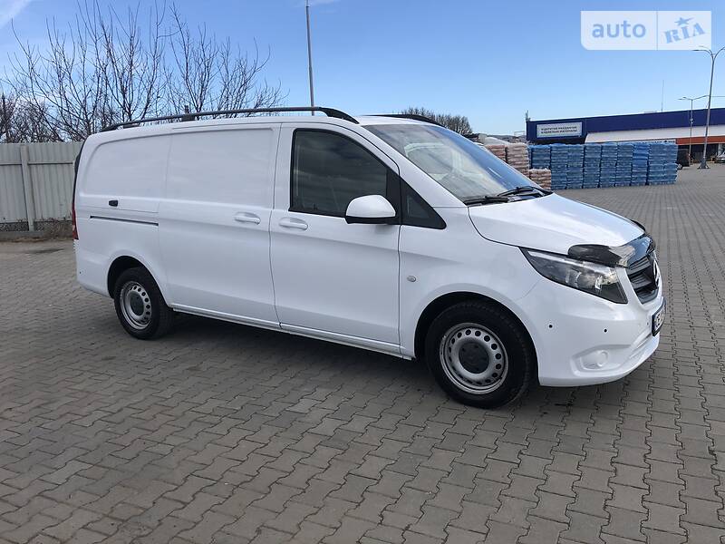 Мінівен Mercedes-Benz Vito 2015 в Чернівцях