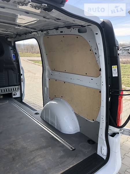 Мінівен Mercedes-Benz Vito 2015 в Чернівцях