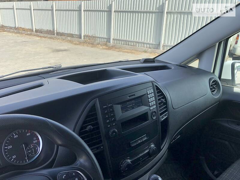 Мінівен Mercedes-Benz Vito 2015 в Чернівцях