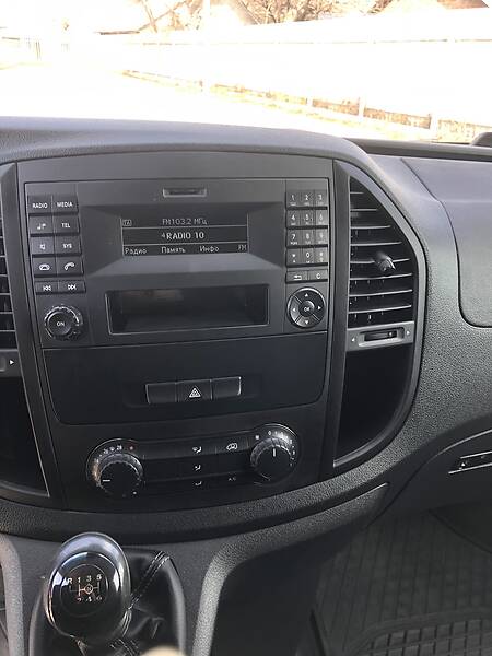 Мінівен Mercedes-Benz Vito 2015 в Чернівцях