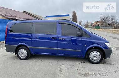 Вантажопасажирський фургон Mercedes-Benz Vito 2014 в 