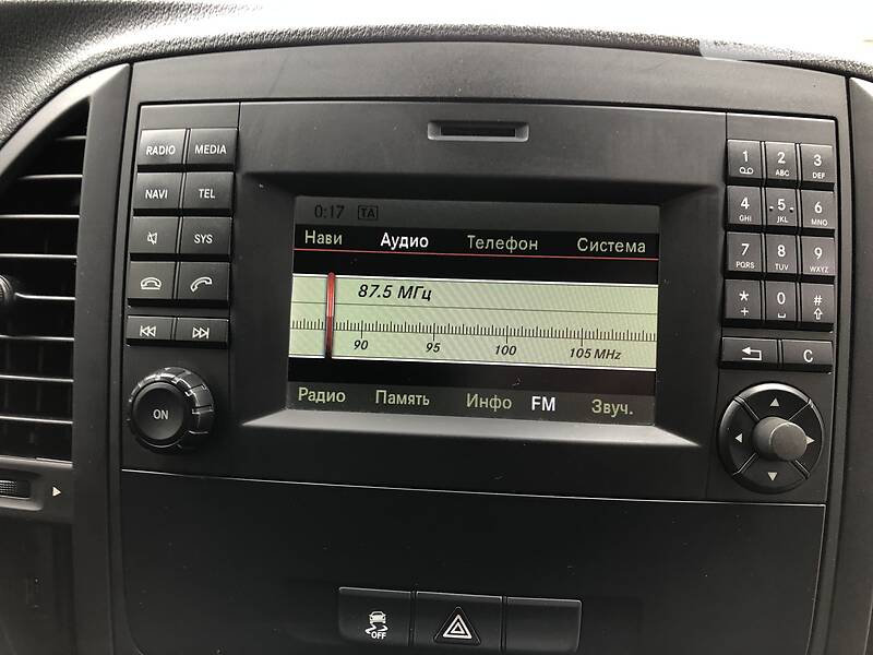 Вантажопасажирський фургон Mercedes-Benz Vito 2015 в Луцьку