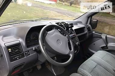 Вантажопасажирський фургон Mercedes-Benz Vito 2000 в 