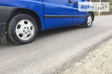 Універсал Mercedes-Benz Vito 2002 в 