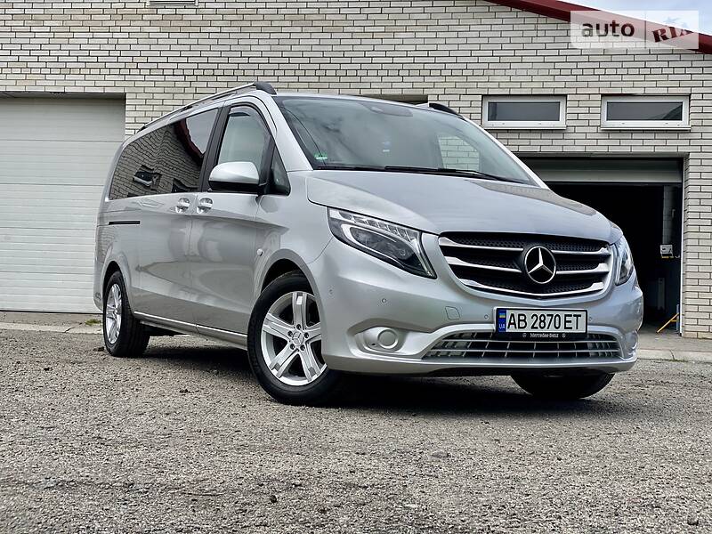 Вантажопасажирський фургон Mercedes-Benz Vito 2016 в Бердичеві