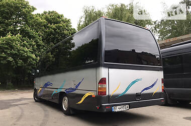 Туристичний / Міжміський автобус Mercedes-Benz Vito 2001 в Полтаві