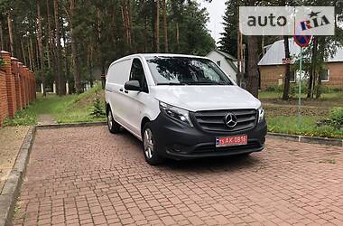 Вантажопасажирський фургон Mercedes-Benz Vito 2016 в 