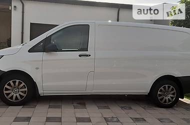 Вантажопасажирський фургон Mercedes-Benz Vito 2016 в 