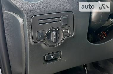 Вантажопасажирський фургон Mercedes-Benz Vito 2016 в 
