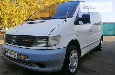 Грузопассажирский фургон Mercedes-Benz Vito 2001 в Кривом Роге