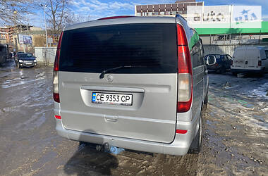 Вантажопасажирський фургон Mercedes-Benz Vito 2004 в Чернівцях