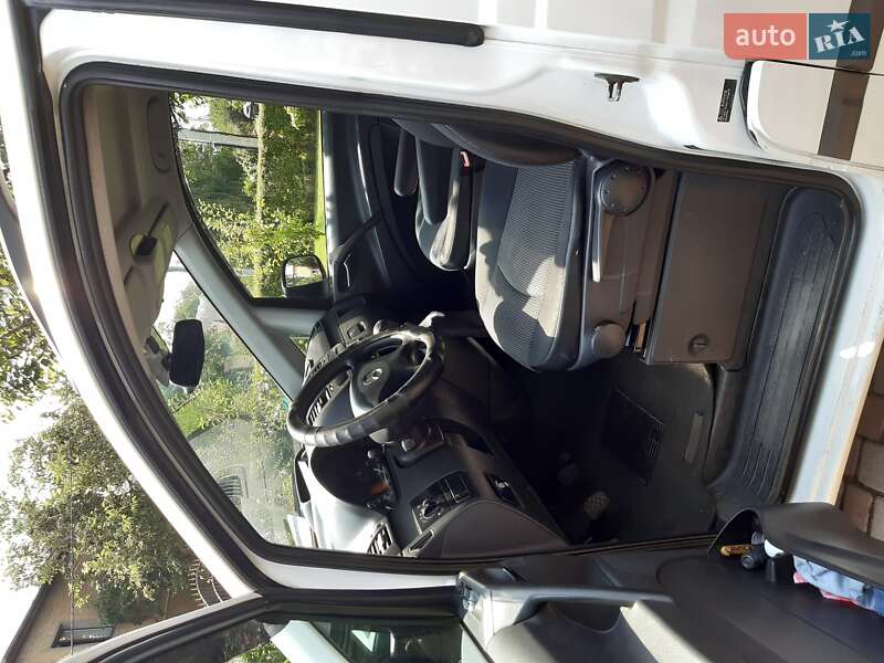 Минивэн Mercedes-Benz Vito 2012 в Черкассах фото 2 Минивэн Mercedes-Benz Vito 2012 в Черкассах