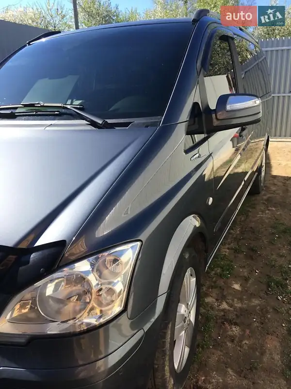 Минивэн Mercedes-Benz Vito 2014 в 