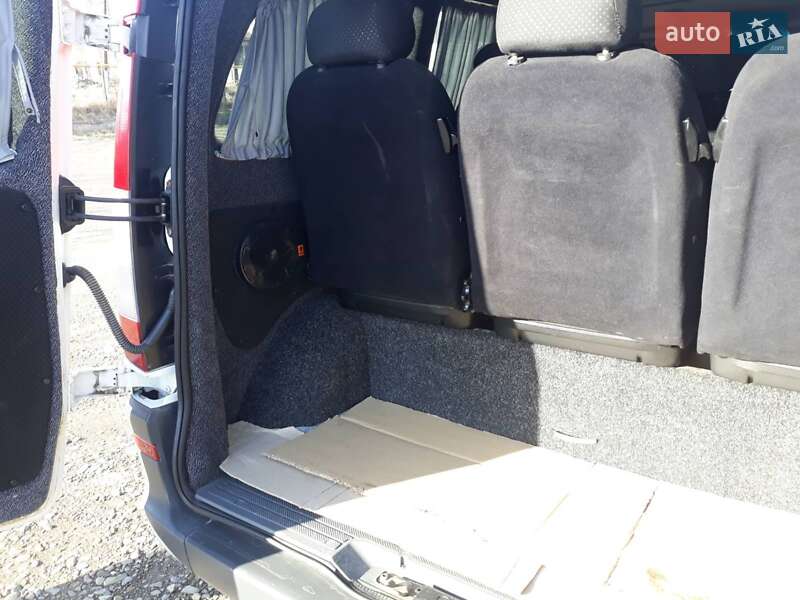 Минивэн Mercedes-Benz Vito 2007 в Черновцах