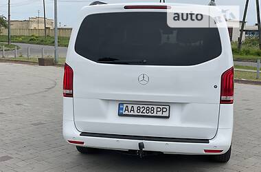 Универсал Mercedes-Benz Vito 2017 в Владимир-Волынском
