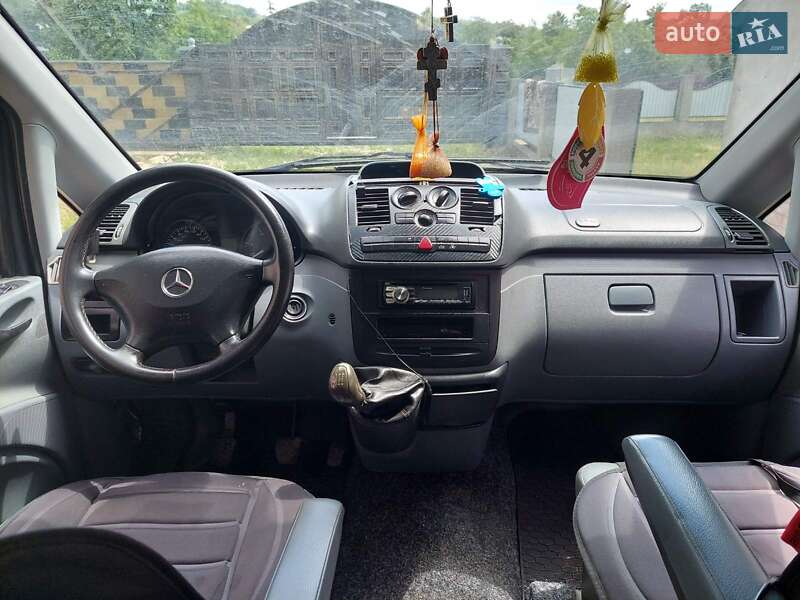 Минивэн Mercedes-Benz Vito 2007 в Иршаве