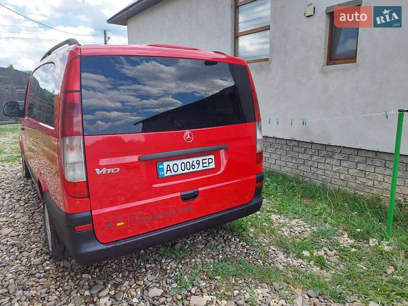 Минивэн Mercedes-Benz Vito 2007 в Иршаве