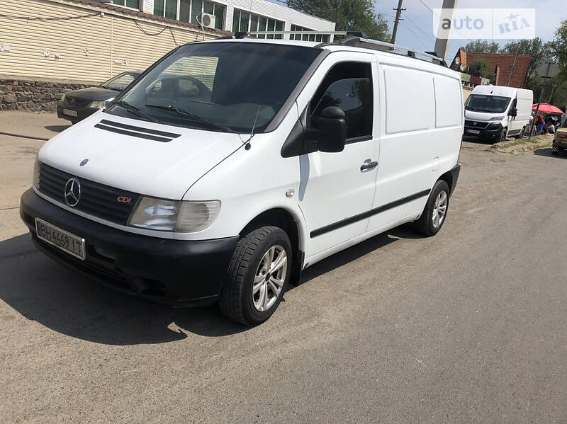 Минивэн Mercedes-Benz Vito 2003 в Сарате