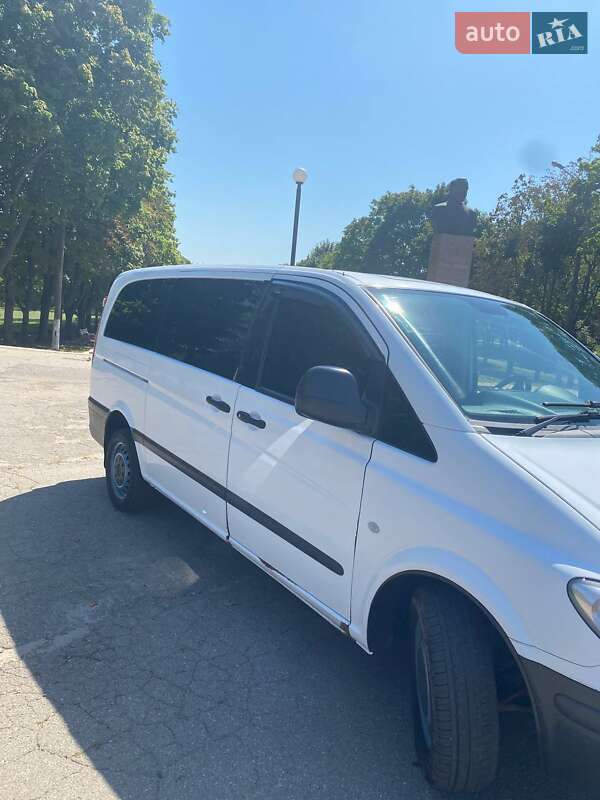 Минивэн Mercedes-Benz Vito 2006 в Лозовой