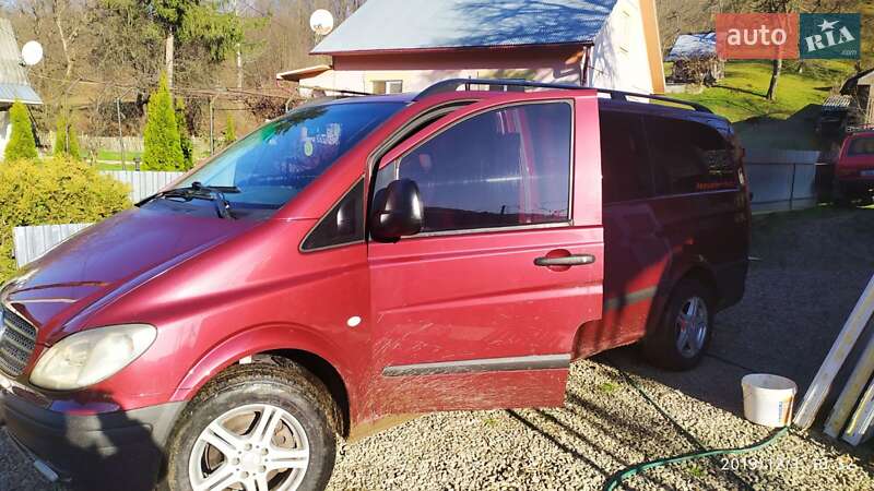 Минивэн Mercedes-Benz Vito 2005 в Тячеве