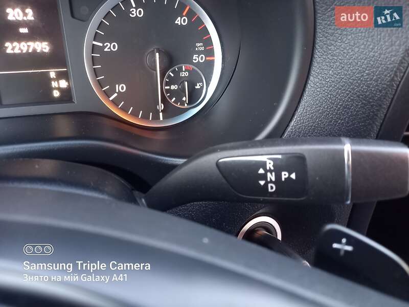 Минивэн Mercedes-Benz Vito 2018 в Черновцах