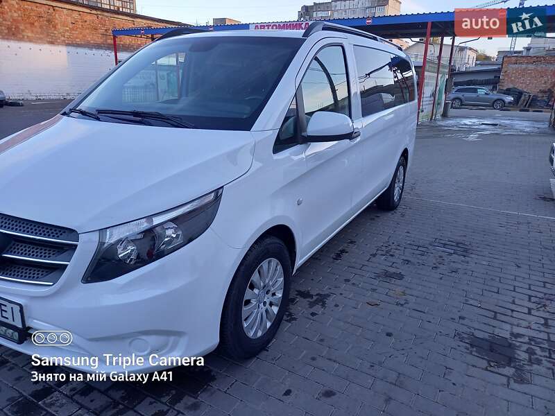 Минивэн Mercedes-Benz Vito 2018 в Черновцах