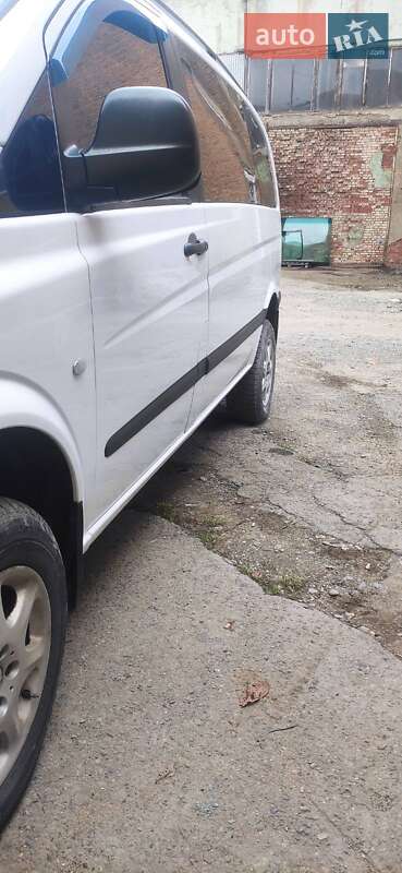 Минивэн Mercedes-Benz Vito 2008 в Коломые