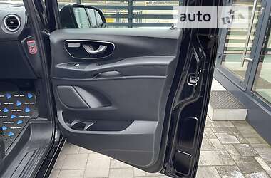 Мінівен Mercedes-Benz Vito 2015 в 