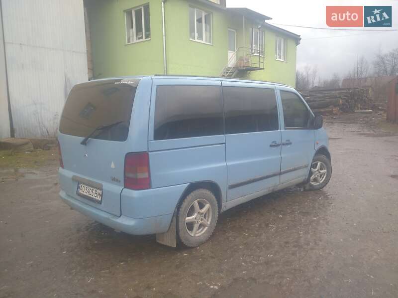 Минивэн Mercedes-Benz Vito 2000 в Рахове