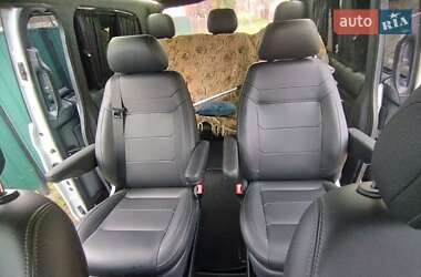 Минивэн Mercedes-Benz Vito 2016 в 