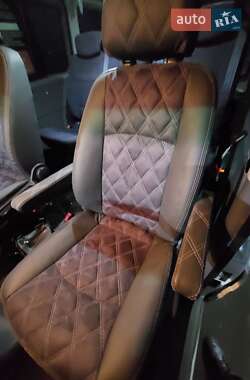 Мінівен Mercedes-Benz Vito 2004 в 