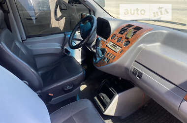Минивэн Mercedes-Benz Vito 2000 в 