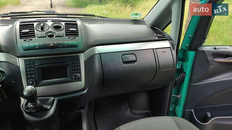 Минивэн Mercedes-Benz Vito 2012 в Лозовой