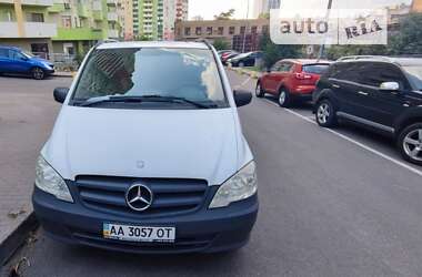 Вантажний фургон Mercedes-Benz Vito 2011 в Києві