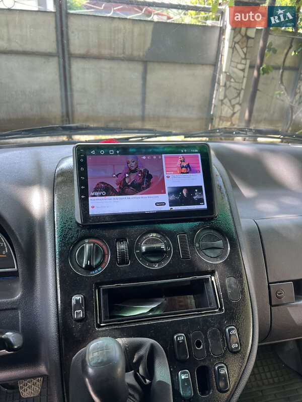 Минивэн Mercedes-Benz Vito 2001 в Ужгороде