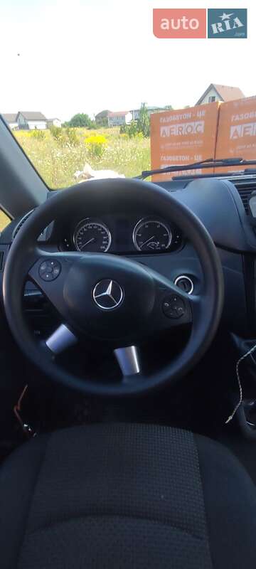 Минивэн Mercedes-Benz Vito 2012 в Рокитном