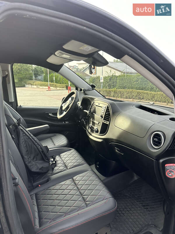 Минивэн Mercedes-Benz Vito 2018 в Пулинах