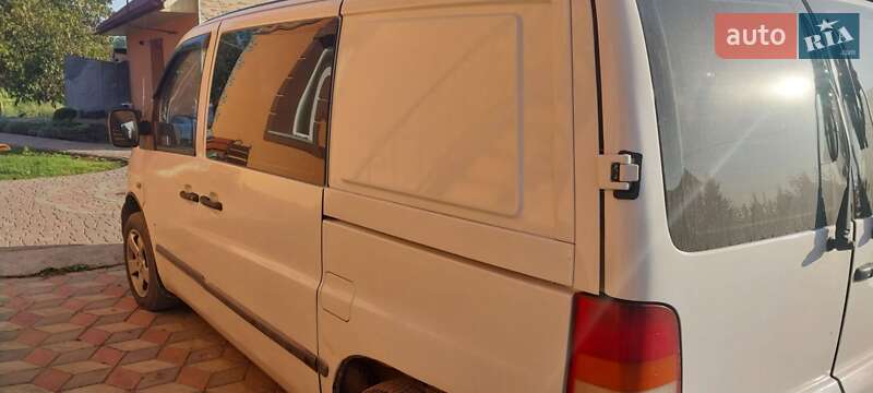 Минивэн Mercedes-Benz Vito 2001 в Снятине