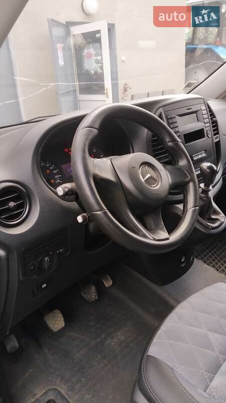 Мінівен Mercedes-Benz Vito 2016 в Хмельницькому